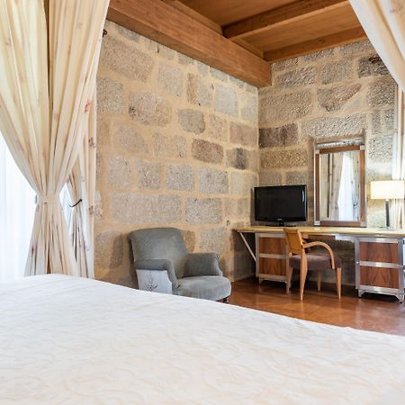 Eurostars Monumento Monasterio De San Clodio Hotel Leiro Exterior foto