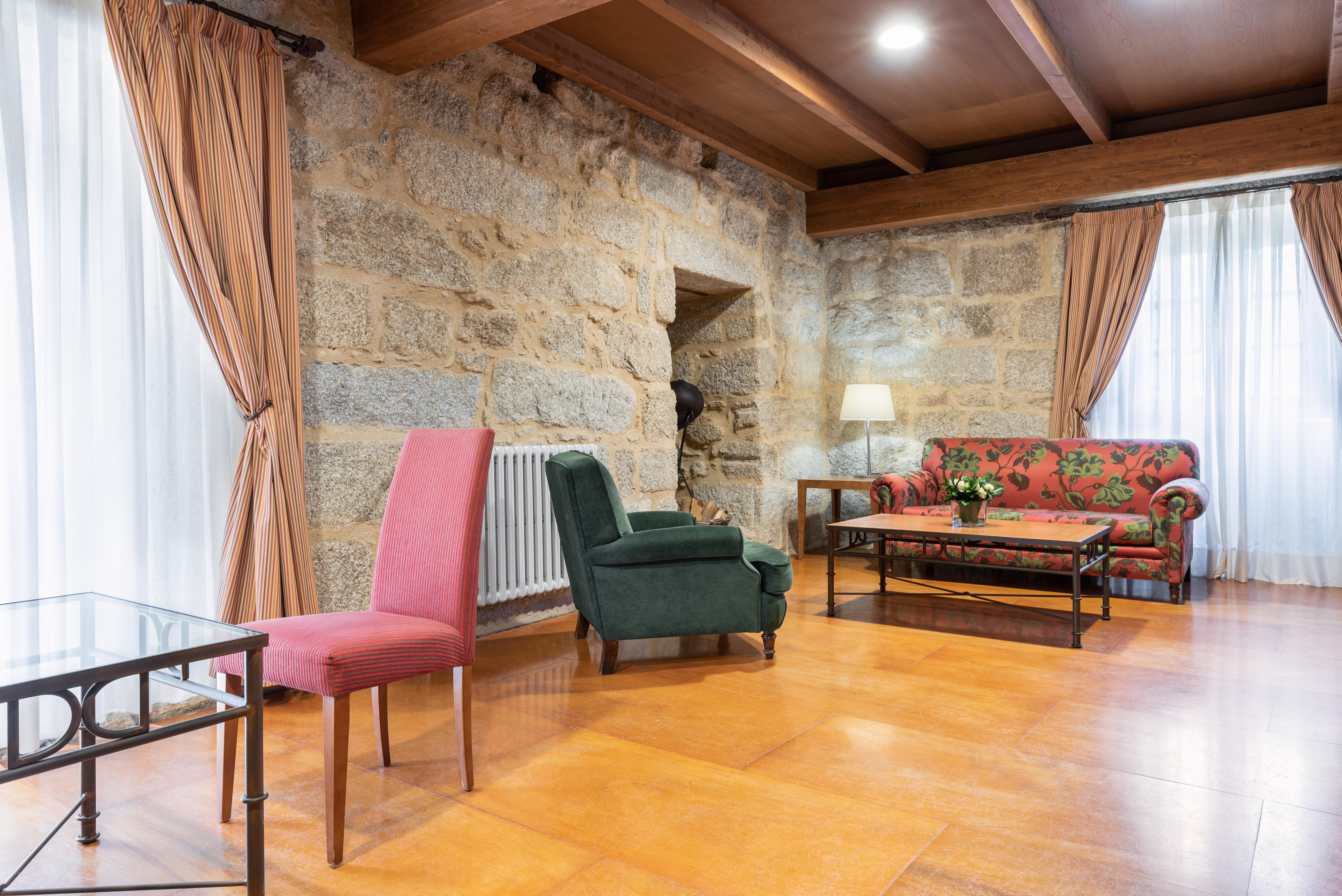 Eurostars Monumento Monasterio De San Clodio Hotel Leiro Exterior foto