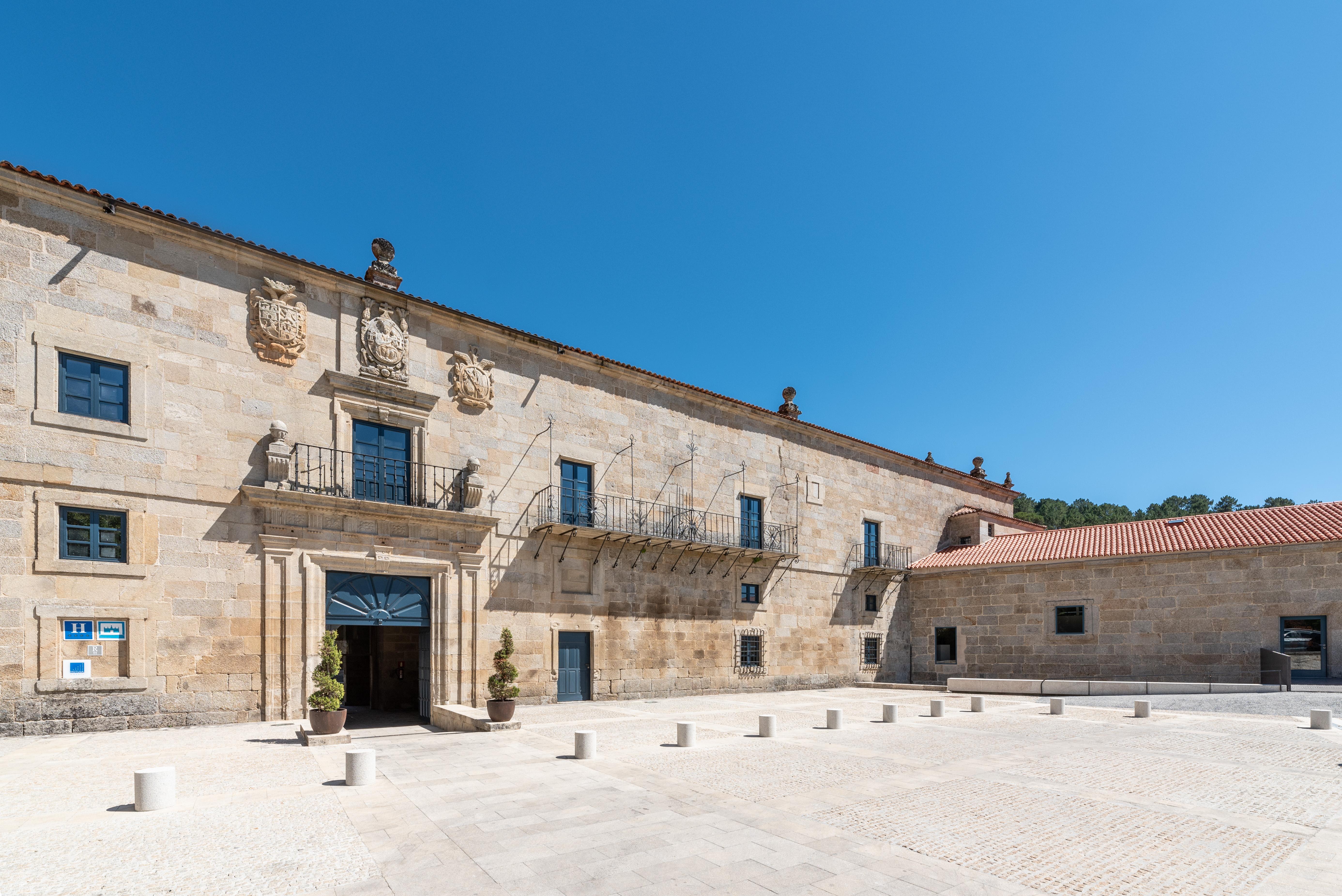 Eurostars Monumento Monasterio De San Clodio Hotel Leiro Exterior foto
